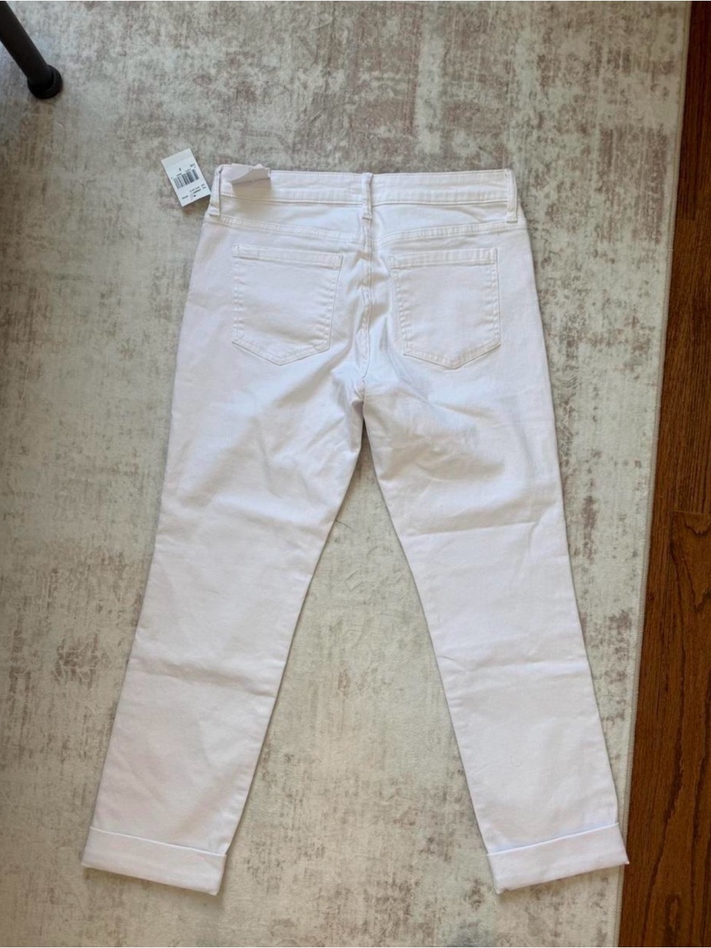 Kut From The Kloth Catherine Boyfriend Jeans in Optic White - Picture 7 of 14